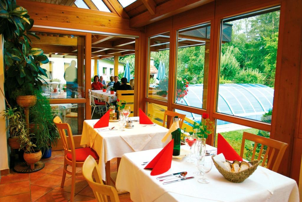 Hotel Restaurant Thadeushof Techelsberg Ngoại thất bức ảnh