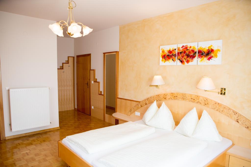Hotel Restaurant Thadeushof Techelsberg Ngoại thất bức ảnh